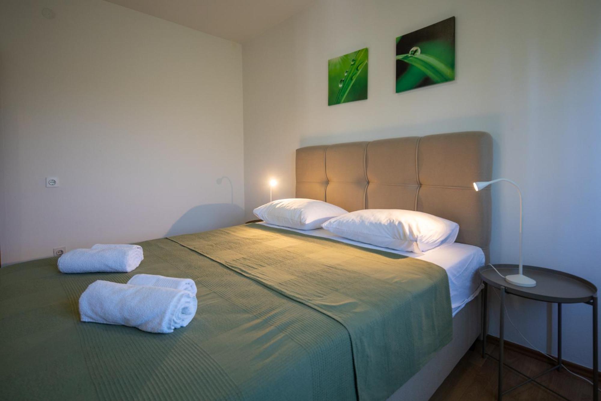 Apartments Gaja Green Ap 스베티필립아이자코브 외부 사진